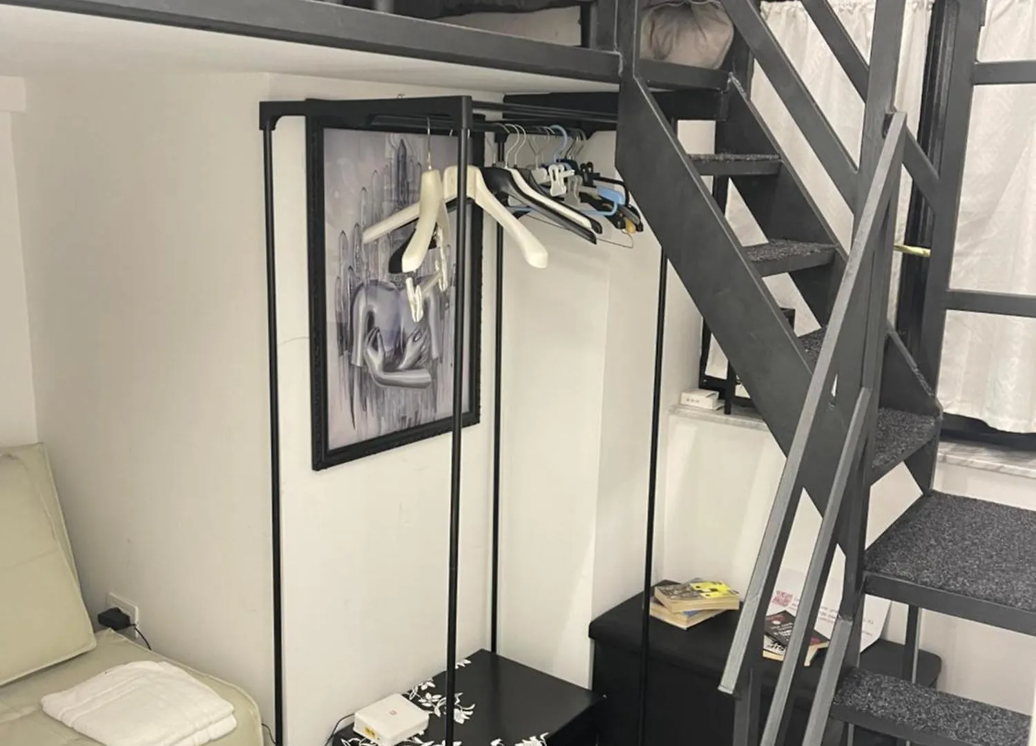 Отель Lux House Naples Airport Гостевой дом