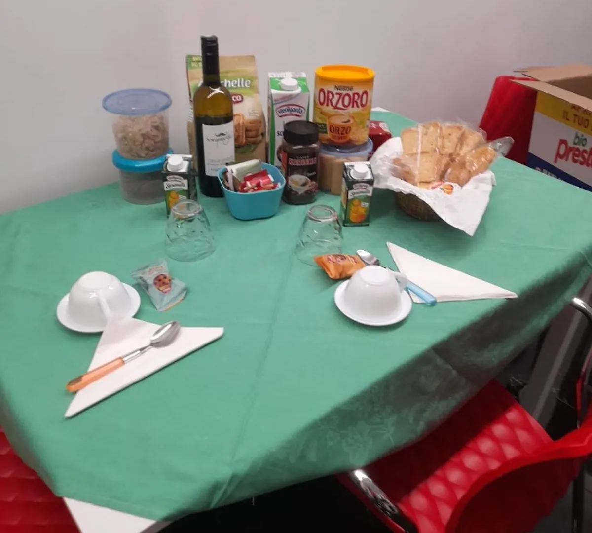Гостевой дом Отель Lux House Naples Airport